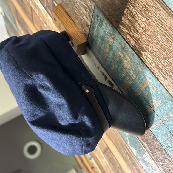 Navy blue pleather rim cute hat - Picture 9 of 16